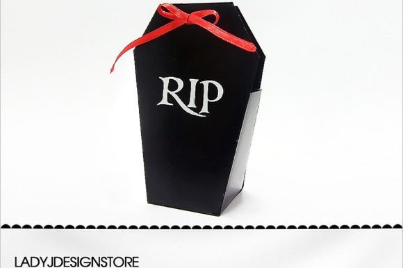 Review: Halloween Coffin Shaped Treat Box for Crafters